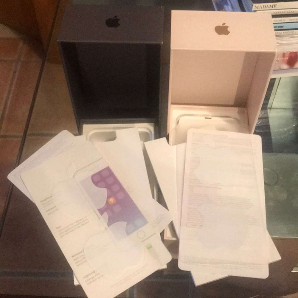 Iphone Empty Boxes - image 4